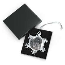 Load image into Gallery viewer, Newfoundland dog Pewter Snowflake Ornament
